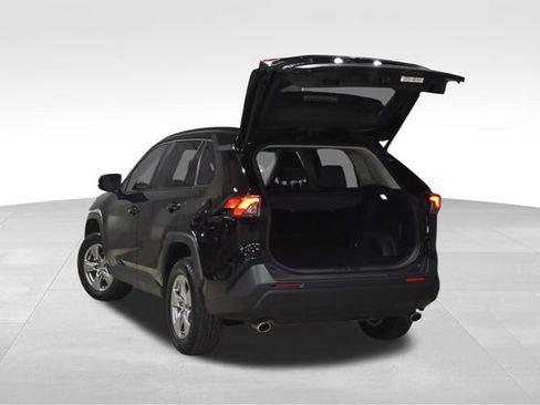 Used 2025 Toyota RAV4 XLE image 35