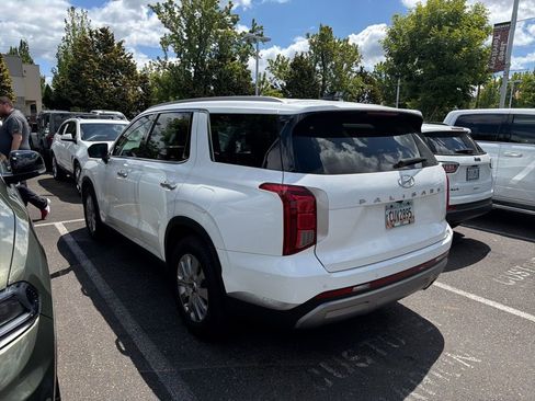 Used 2023 Hyundai Palisade SEL FWD image 18