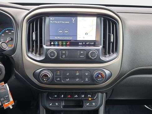 Used 2019 GMC Canyon Denali image 22