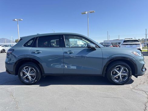 Used 2024 Honda HR-V EX-L image 6