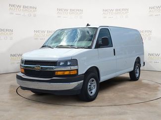 Used 2025 Chevrolet Express 2500 w/ Driver Convenience Package RWD video 1