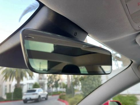 Used 2022 Tesla Model 3 image 30