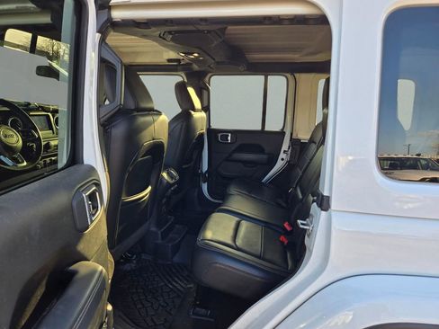 Used 2020 Jeep Wrangler Unlimited Sahara w/ Dual Top Group image 30