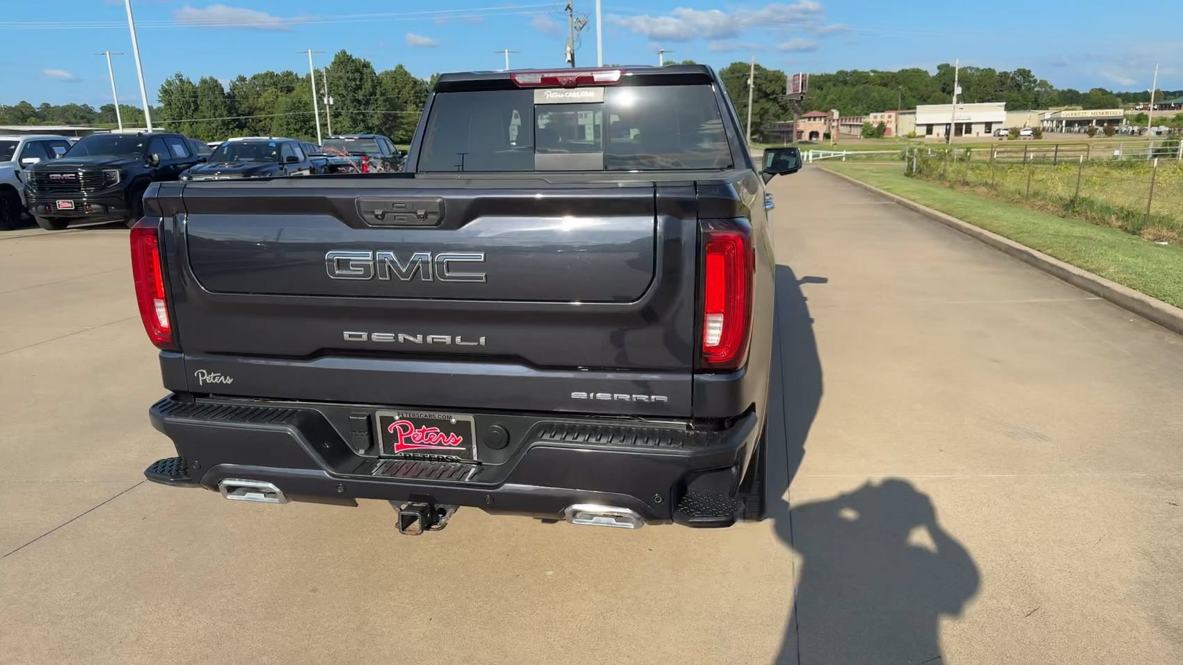 Used 2025 GMC Sierra 1500 Denali Ultimate AWD/4WD image 7