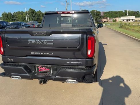 Used 2025 GMC Sierra 1500 Denali Ultimate AWD/4WD image 7