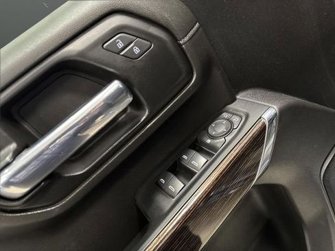 Used 2023 GMC Sierra 2500 SLE image 30