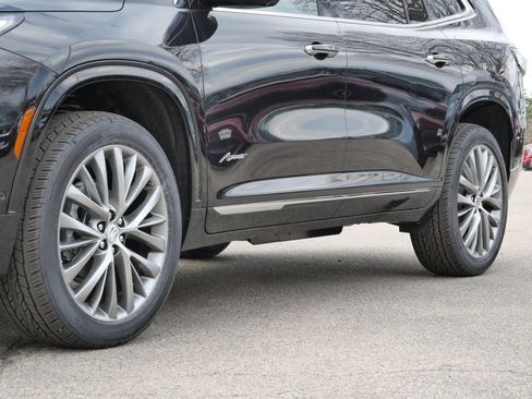 New 2026 Buick Enclave Avenir w/ Super Cruise Package AWD/4WD image 7