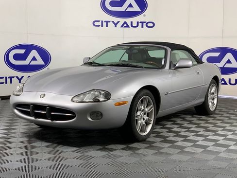 Used 2001 Jaguar XK8 Convertible RWD image 7