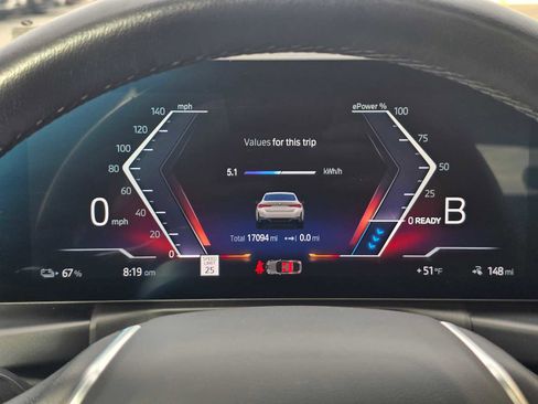 Used 2023 BMW i4 eDrive40 image 25