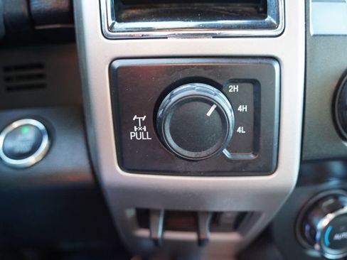 Certified 2019 Ford F350 Lariat w/ Lariat Ultimate Package image 31