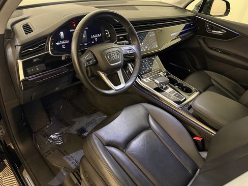 Used 2023 Audi Q7 3.0T Premium Plus w/ Premium Plus Package AWD/4WD image 4