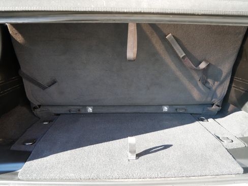 Used 2020 Jeep Wrangler Sport image 10