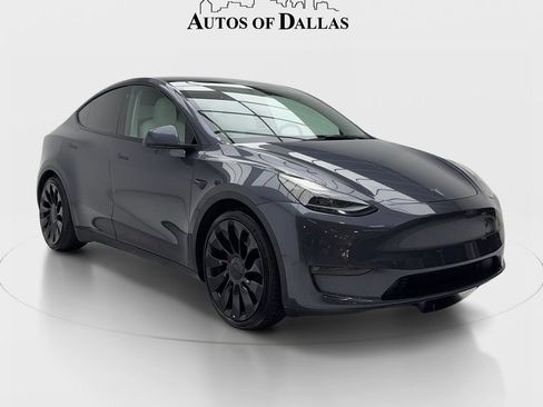 Used 2022 Tesla Model Y Performance AWD/4WD image 1