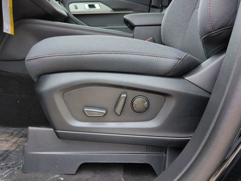 New 2026 Ford Explorer Active RWD image 20