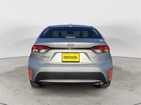 Certified 2022 Toyota Corolla LE w/ LE Premium Package image 4