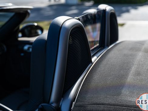 Used 2010 Porsche Boxster S RWD image 29