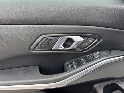 Used 2025 BMW M340i RWD image 10