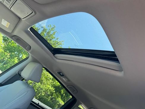 Certified 2023 Honda Odyssey EX-L image 19