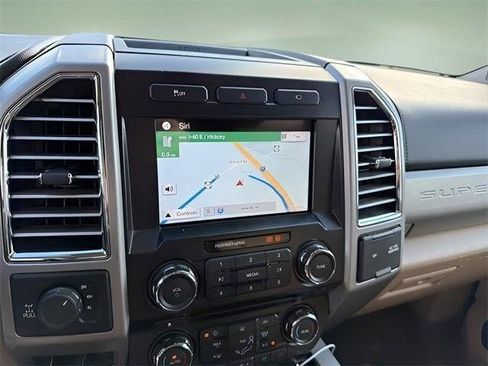 Used 2017 Ford F250 Lariat w/ Lariat Ultimate Package image 43