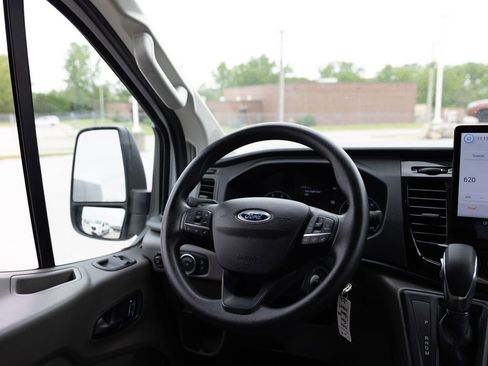 Used 2024 Ford Transit 350 XLT RWD image 13