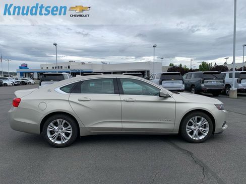 Used 2014 Chevrolet Impala LT w/ Premium Seating Package FWD image 8