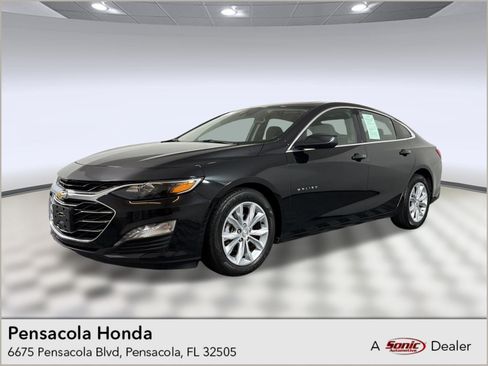 Used 2024 Chevrolet Malibu LT FWD image 1