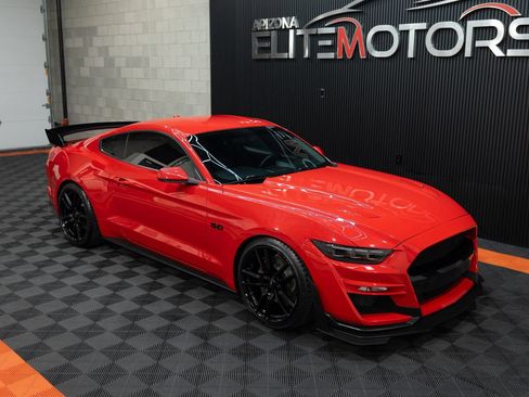 Used 2016 Ford Mustang GT Premium w/ GT Performance Package RWD image 11