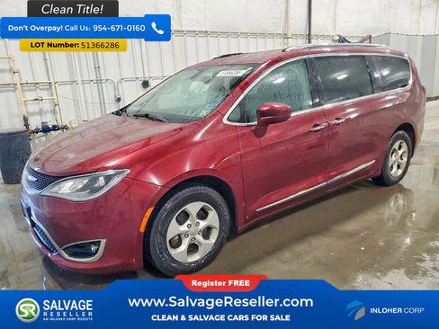 Used 2017 Chrysler Pacifica Touring-L Plus FWD image 1