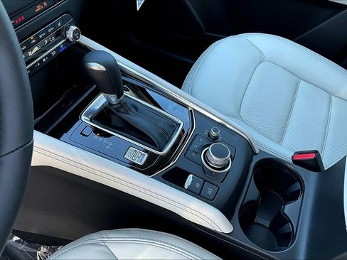 Used 2025 MAZDA CX-5 AWD 2.5 S w/ Premium Plus Pkg image 8