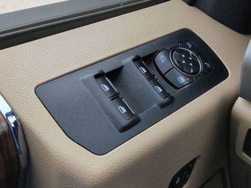 Certified 2018 Ford F150 Lariat w/ Equipment Group 502A Luxury image 27