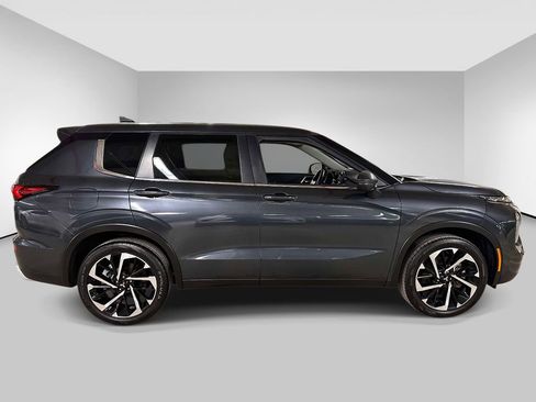 Used 2024 Mitsubishi Outlander SE AWD/4WD image 6