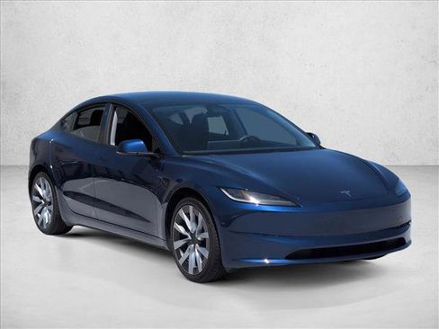 Used 2024 Tesla Model 3 Long Range image 3