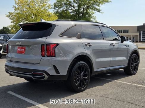 Used 2023 Kia Sorento SX FWD image 5
