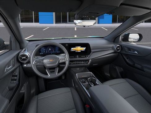 New 2026 Chevrolet Equinox LT w/ Convenience Package II image 15