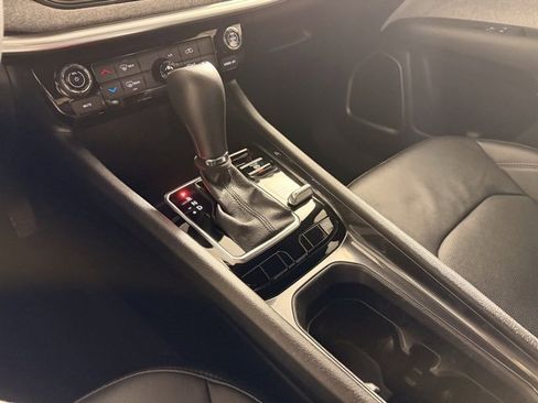 Certified 2023 Jeep Compass Latitude image 25