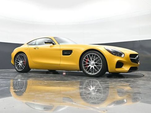 Used 2017 Mercedes-Benz AMG GT S image 41