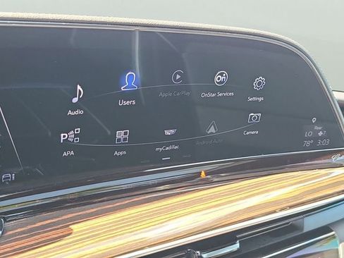 Used 2023 Cadillac Escalade Premium Luxury AWD/4WD image 29
