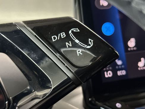 Used 2023 Volkswagen ID.4 Pro S RWD image 21