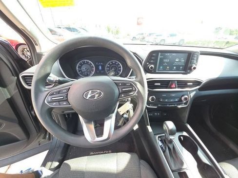 Used 2019 Hyundai Santa Fe SE FWD image 8