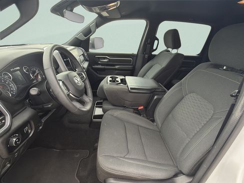 Used 2025 RAM 1500 Big Horn AWD/4WD image 18
