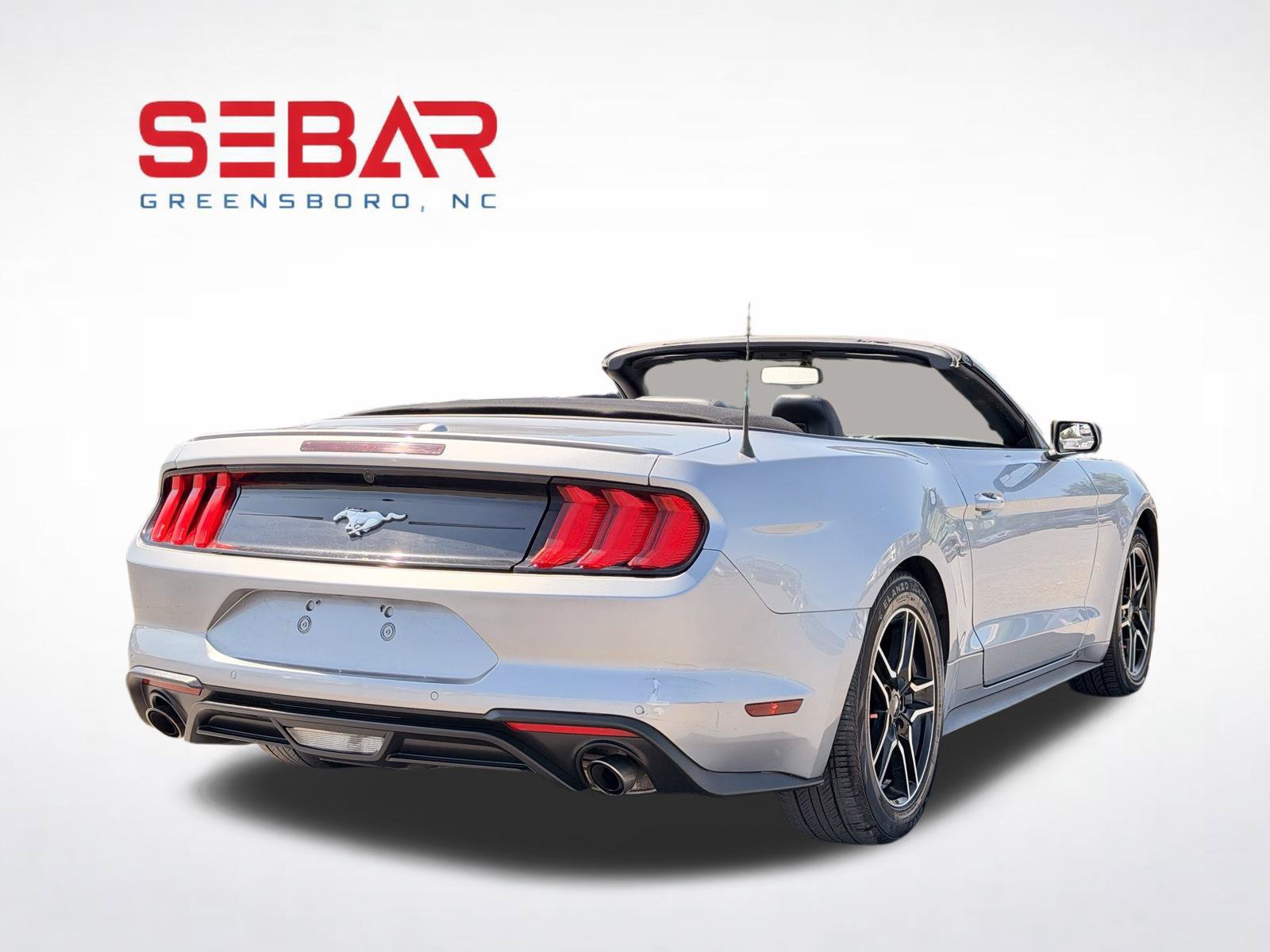 Used 2020 Ford Mustang Premium RWD image 15