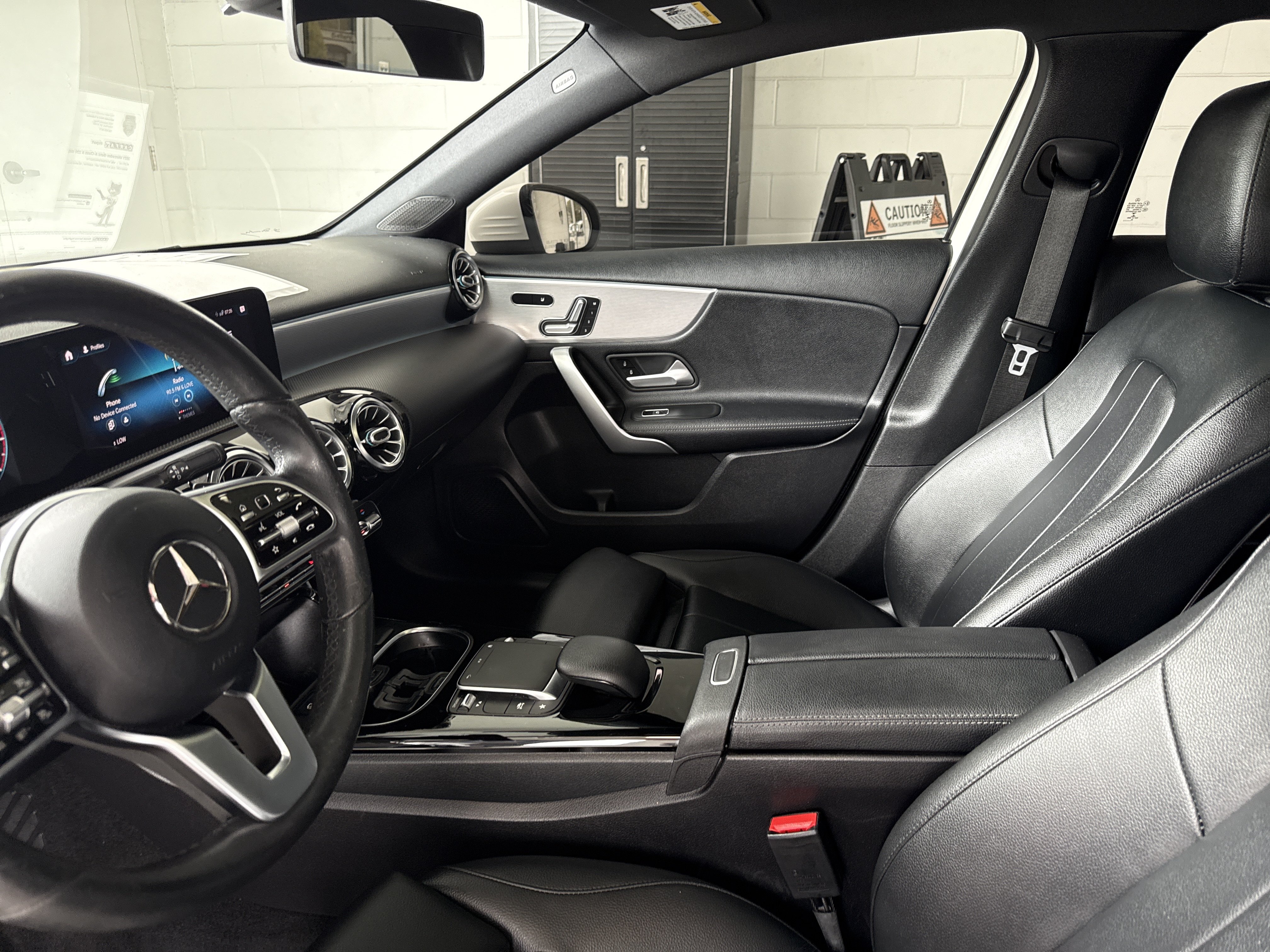 Certified 2021 Mercedes-Benz A 220 4MATIC image 21