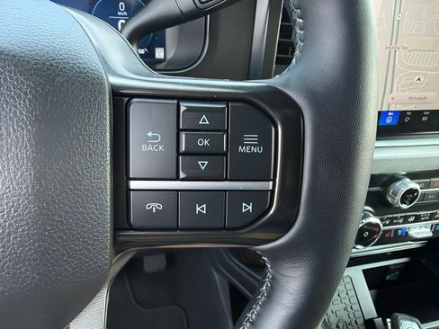 Certified 2026 Ford F350 Platinum AWD/4WD image 24
