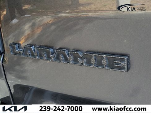 Used 2020 RAM 1500 Laramie AWD/4WD image 9