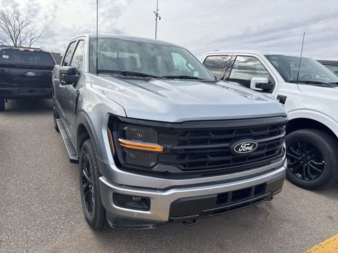 New 2026 Ford F150 XLT w/ Equipment Group 302A MID image 5