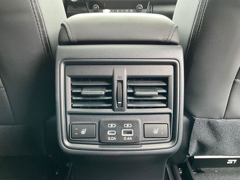 New 2026 Subaru Outback Limited image 15