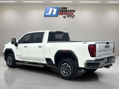 Used 2021 GMC Sierra 2500 SLT w/ X31 Off-Road Package AWD/4WD image 7
