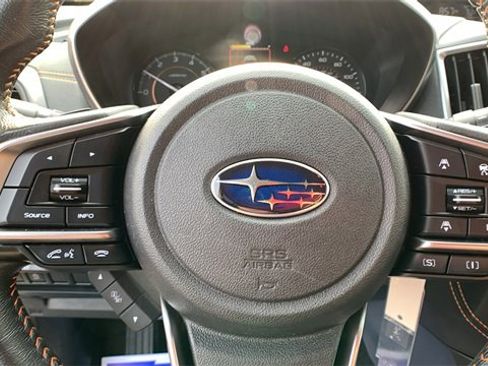 Used 2022 Subaru Crosstrek 2.0i Premium image 16