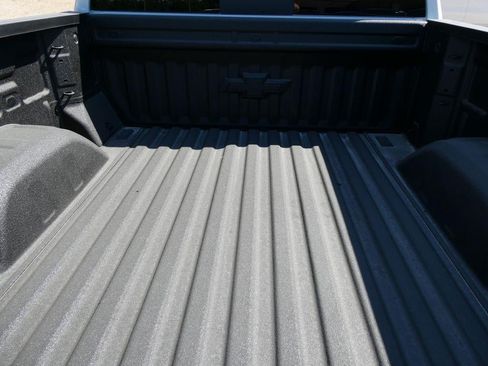 New 2026 Chevrolet Silverado 1500 High Country w/ High Country Premium Package AWD/4WD image 8