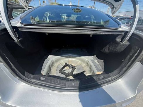 Used 2019 Ford Fusion Titanium AWD/4WD image 13